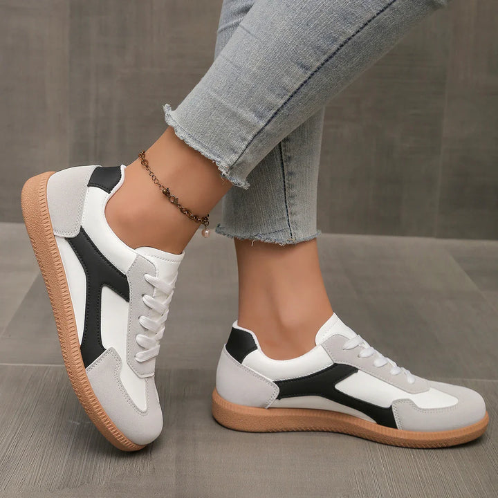 Women's Colour Block Lace-Up Retro Flat Trainers Gum Sole