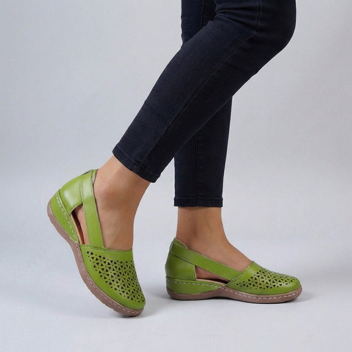 Women's Wide Fit Bunion Shoes Cutout Slip-On Shoes