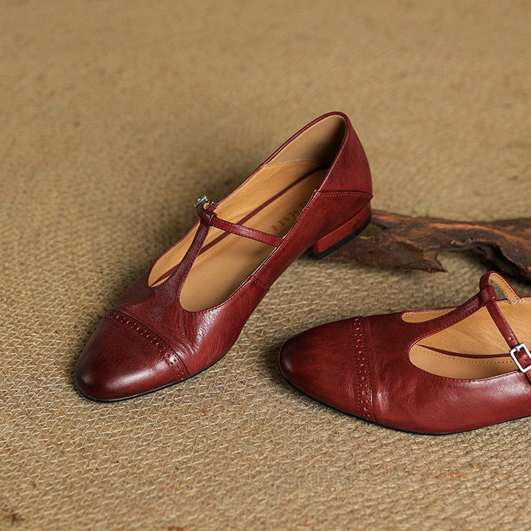 Women's Genuine Leather Buckle Strap Brogue Detail Shoe