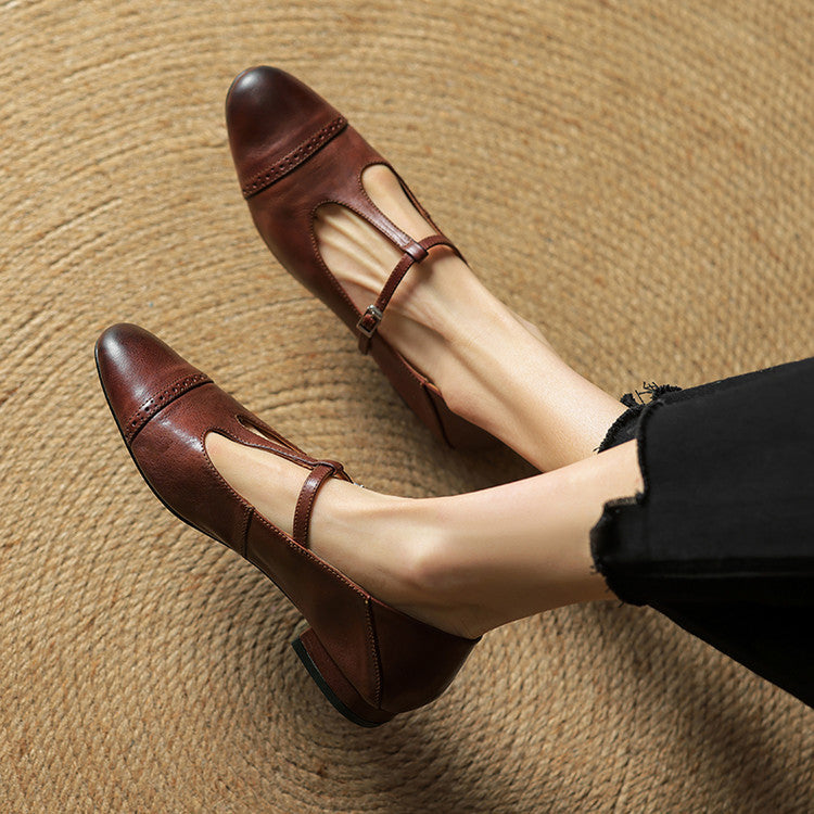Women's Genuine Leather Buckle Strap Brogue Detail Shoe