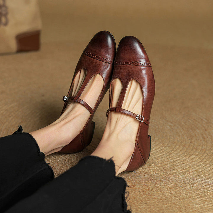 Women's Genuine Leather Buckle Strap Brogue Detail Shoe