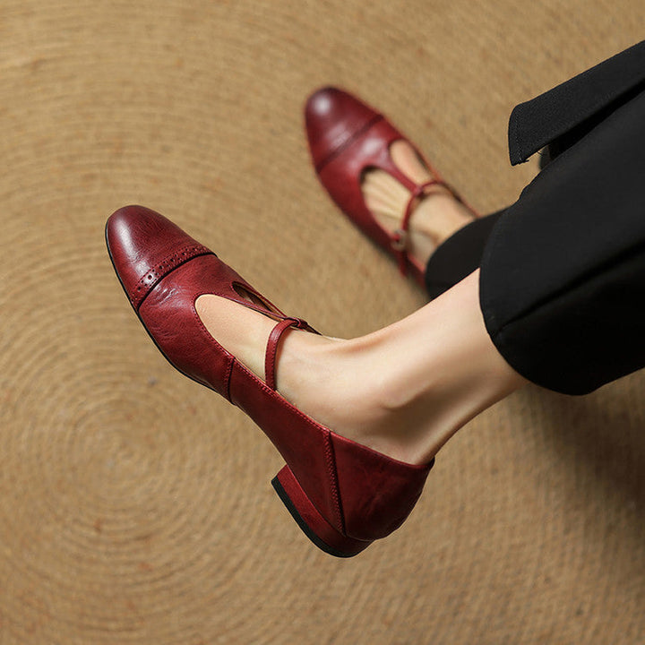 Women's Genuine Leather Buckle Strap Brogue Detail Shoe