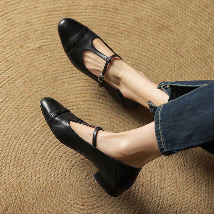 Women's Genuine Leather Buckle Strap Brogue Detail Shoe