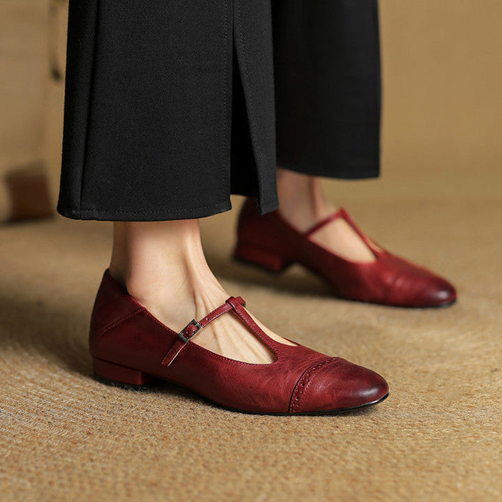 Women's Genuine Leather Buckle Strap Brogue Detail Shoe