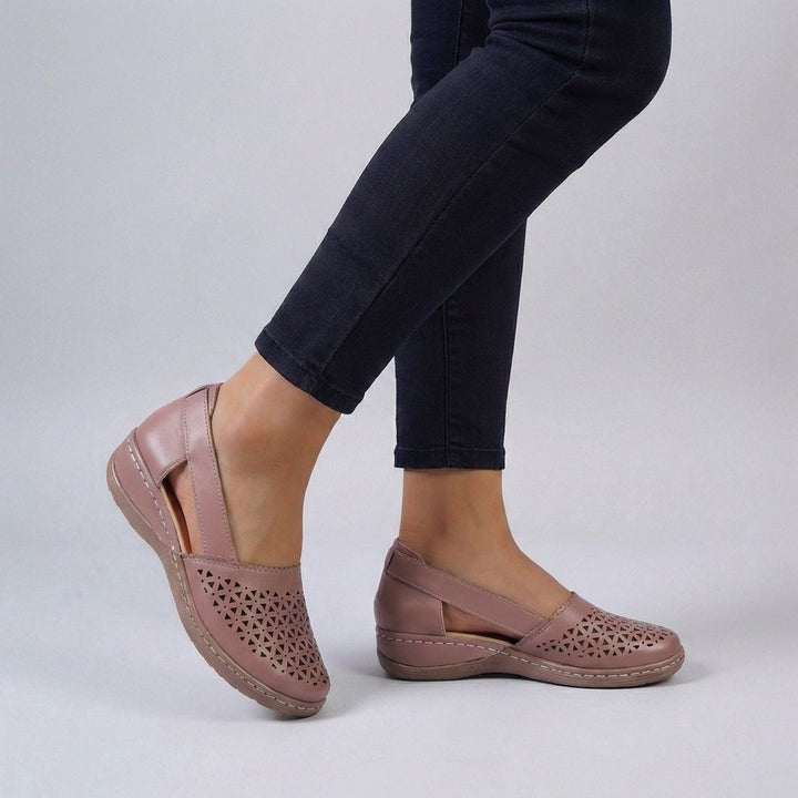 Women's Wide Fit Bunion Shoes Cutout Slip-On Shoes