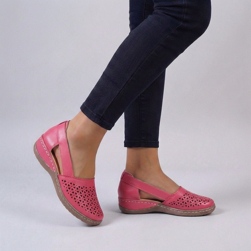 Women's Wide Fit Bunion Shoes Cutout Slip-On Shoes