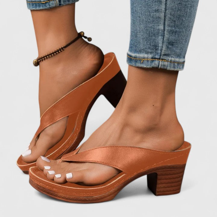 Women's Orthopaedic Thong Toe Block Heel Wood Effect Sandals
