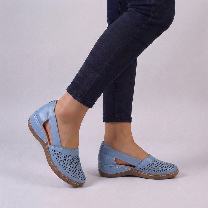 Women's Wide Fit Bunion Shoes Cutout Slip-On Shoes
