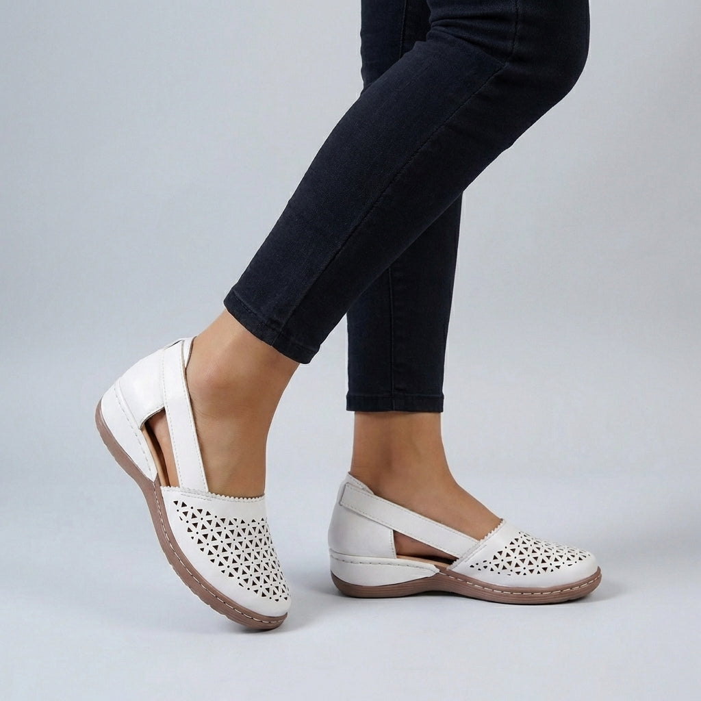Women's Wide Fit Bunion Shoes Cutout Slip-On Shoes