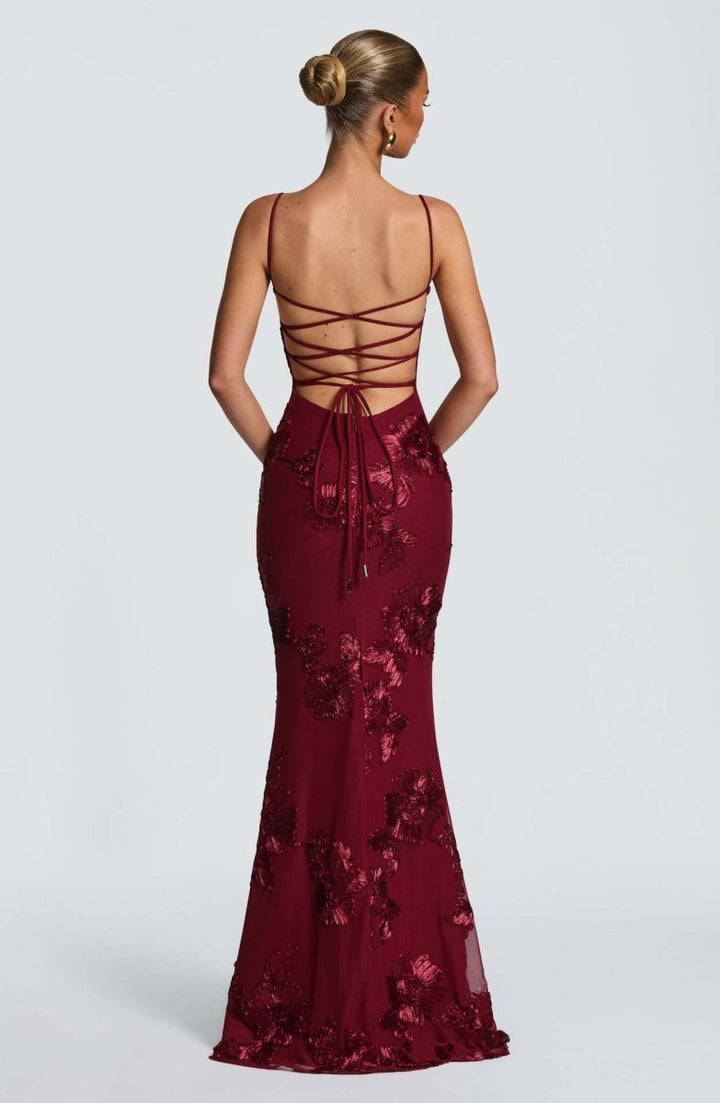 Women's Figure-Hugging Spaghetti Strap Evening Maxi Dress