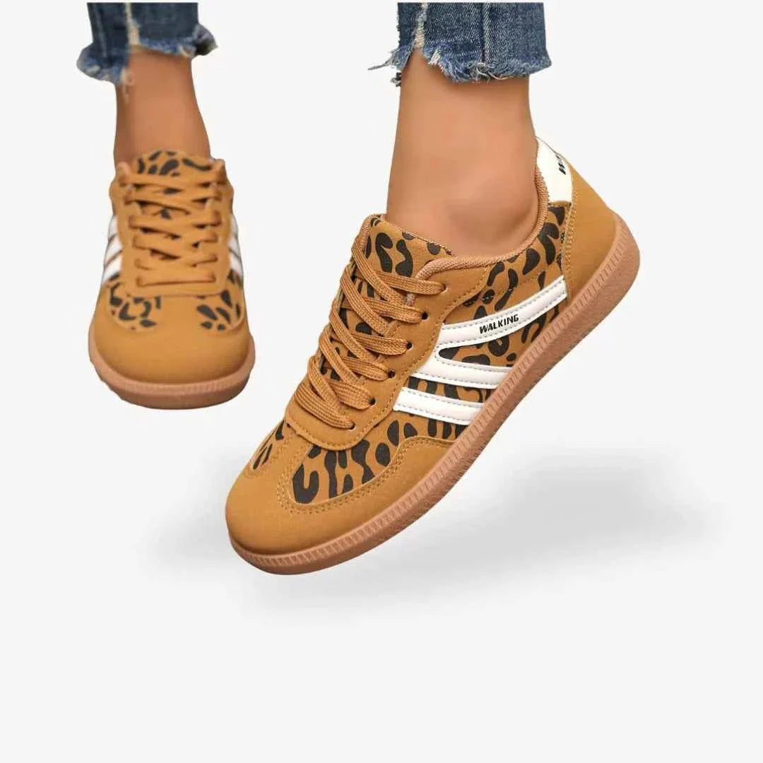 Women's Comfortable Retro Lace Up Shoes